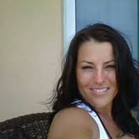 Sara Beavers's Instagram, Twitter & Facebook