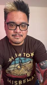 ion play roblox but got invited by Đỗ Huệ Chi Also I'm neww to Facebook  helppp