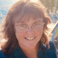 Victoria Curran, Editor in Cambridge, Ontario, Canada