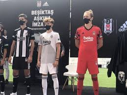 Beşiktaş, beşiktaş jimnastik kulübü'nün süper lig'de mücadele eden futbol takımı. Besiktas Yeni Sezon Formalarini Tanitti Aspor
