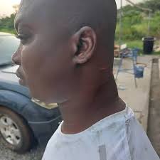 Sky FC fans did this to Samartex officials after their Division One league  game ended 1-1 between the two teams in Daboase