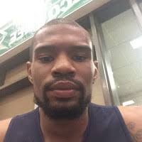 Chris Gatlin's Instagram, Twitter & Facebook