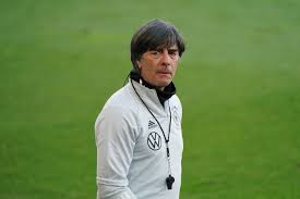 In 2014, he was named as 'german football manager of. Joachim Low Privat Wie Nie Darum Hat Er Keine Kinder Gala De