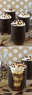 Tiramisu A La Banane Dans Une Coquille De Chocolat De Sugarhero Com Avec Images Gateaux Et Desserts Recette Recette Dessert