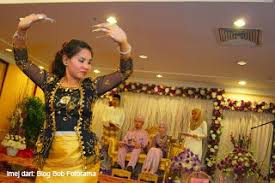 *majlis kahwin *persembahan mana2x acara Tarian Igal Igal Selit Wang Di Jari Penari Kata Malaysia