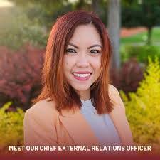 Kellie Maynard's Instagram, Twitter & Facebook