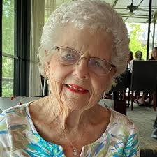 Betty Lovelady Hester (-2021)