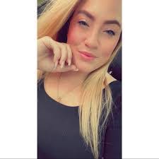 Megan Benge's Instagram, Twitter & Facebook