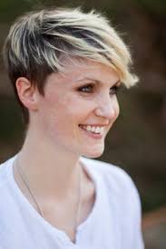 Asymmetrical Pixie With Dark Undercut Copy This Y All Short Hair Highlights Short Blonde Hair Short Platinum Blonde Hair