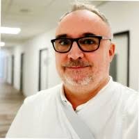 200+ Profile mit dem Suchbegriff „Sandor“