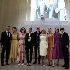 Social media users have been sharing a photograph online that shows president joe biden, first lady jill biden, and hillary and bill clinton in proximity without face masks and claiming that it is. What Joe Biden S Granddaughters Naomi Finnegan Maisy And Natalie Wore On Inauguration Night