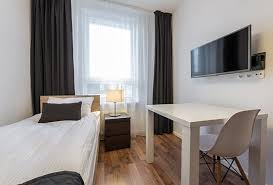 Do you make a small bedroom look bigger with paint. 7 Paint Colors To Make Any Small Space Feel Bigger The Home Project Servicemarket