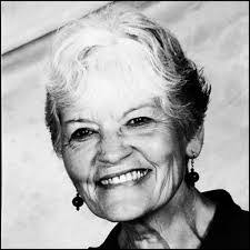 Kay Orr's Instagram, Twitter & Facebook