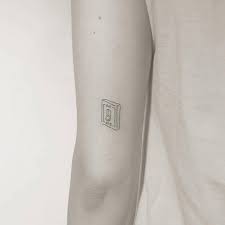 Pin On Tattoos And Piercings