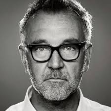 It should be banned , no trading while you are a public server in  government,