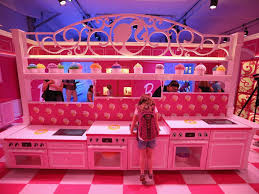 На авито с апреля 2013. Barbie Dreamhouse In Berlin