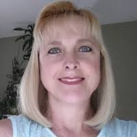 Beth Barwick's Instagram, Twitter & Facebook