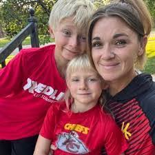 Cheryl Clem's Instagram, Twitter & Facebook