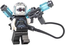 Did a little experimentation with textures and figuring out how to lead the eye with. Amazon Com Mr Freeze Lego Batman Minifigure Toys Games