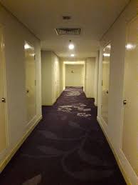 Yemek the straits hotel & suites içindeki restoran ve kahve dükkânı/kafe misafirlere yemek servisi yapmaktadır. My Blogs The Straits Hotel Suites Melaka