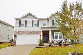 Woodbury Community Home Five Bedroom Three Full Baths Open Floorplan Modern Kitchen Loft Rec Area Bedroom And Full Bath O Home House Styles Covered Patio