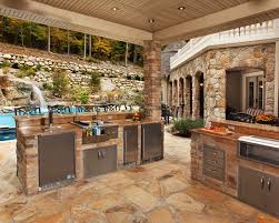 Entitled belly up to the outdoor bar this forested outdoor kitchen area features a sit down bar counter and pizza oven. 17 Stunning Covered Outdoor Kitchen Design Ideas