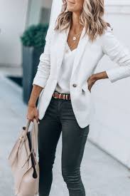 40 Trendy Work Attire Office Outfits For Business Women Classy Workwear For Professional Look Office Casual Outfit Work Outfits Women Business Casual Outfits