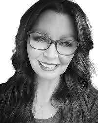 Amanda Penrod's Instagram, Twitter & Facebook