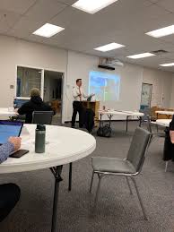 Elia Bravo (@Islandgirlbravo)