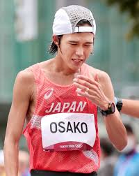大迫傑選手はマラソンについて「 やったか、やらないかがもろに出る競技 」と語っています。 そんな大迫傑選手がやっているトレーニングとは、どんなものなのでしょうか？ 大迫傑選手は、日本で数少ない プロランナー。 C4w7o0vs1x4t1m