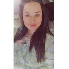 Dunkin workers, I know you see this ❤️ Warn the parents that you don't have  the Halloween buckets because they really wanna get them for they're kids.  Trust me they'll still buy