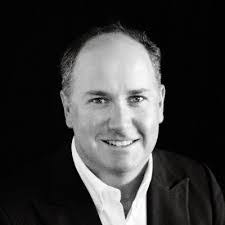 Derek Mansur's Instagram, Twitter & Facebook