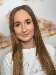 House of brows Daria...