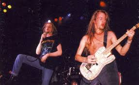 324 x 489 png 256 кб. Megadeth S Ellefson Don T Hate Grunge It Gave Metal A Kick In The Nuts It Needed Music News Ultimate Guitar Com