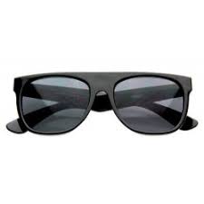 Sur votre site mymonture, les femmes, les hommes et les enfants repéreront les paires de lunettes faites pour eux. Lunettes De Soleil Hommes Et Femmes Pas Cheres