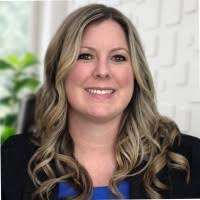 Amy Luhn's Instagram, Twitter & Facebook