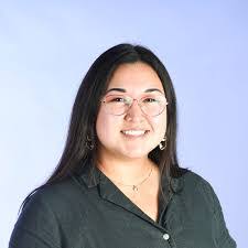 Cora Hall's Instagram, Twitter & Facebook