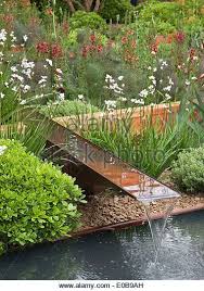 Pin By Sayoko Olliver On Backyard In 2020 Water Features In The Garden Outdoor Water Features Backyard Water Feature