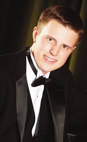 Mark Bickham's Instagram, Twitter & Facebook