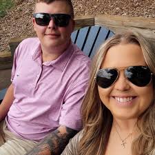 Adjusting rear shock