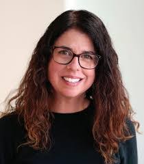 Mary Pillars's Instagram, Twitter & Facebook