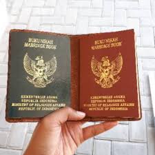 Adapun isi kutipan akta nikah pada dalamnya sama persis. Cover Buku Nikah Shopee Indonesia