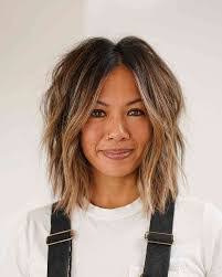 Sarah Manis's Instagram, Twitter & Facebook