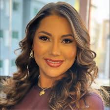 Promoção Pastel + Batata frita Marque dois amigos, curta a página e  compartilhe o POST para participar do sorteio de 1 Pastel Grande + Batata  frita. Sorteio será realizado Sexta feira, 19:00 horas.