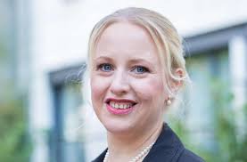 INSPIRELLE: a woman's guide to life in Paris and beyond