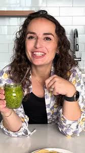 Loretta Marotta's Instagram, Twitter & Facebook