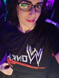 Horse Particular lyrics inspire imaginative scenarios