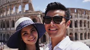 Siap Menikah, Dion Wiyoko dan Sang Kekasih Fitting Baju Pengantin