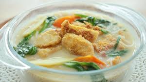 Fish soup bee hoon has been available since at least the 1920s;2 one source credits swee kee fish head noodle house with creating the definitive version of the dish in the 1970s.3. Xo White Bee Hoon Fish Soup Xoé±¼ç‰‡ç±³ç²‰ Youtube