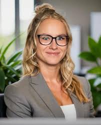 𝐒𝐘𝐋𝐕𝐈𝐀 𝐒𝐂𝐇𝐔𝐋𝐙 𝐉𝐎𝐈𝐍𝐒 𝐂𝐎𝐍𝐈𝐂𝐀 𝐌𝐀𝐑𝐊𝐄𝐓𝐈𝐍𝐆  𝐓𝐄𝐀𝐌 🤩 We are thrilled to share that @sylviaschulz_official, mainly  known as 400m hurdler, will join our #CONICA Marketing Team starting  January 2024 🥳 Sylvia's unique perspective